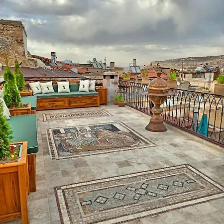 Caftan Cave 4* גורמה