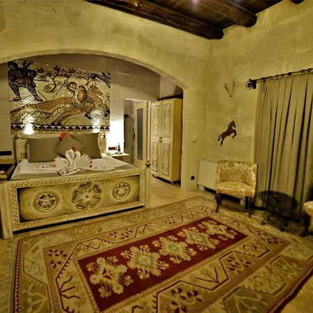 Caftan Cave Szálloda 4*