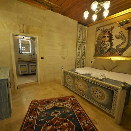 Caftan Cave