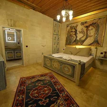 Caftan Cave גורמה
