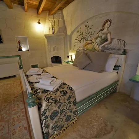 Caftan Cave 4* גורמה