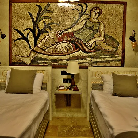 Szálloda Caftan Cave 4*