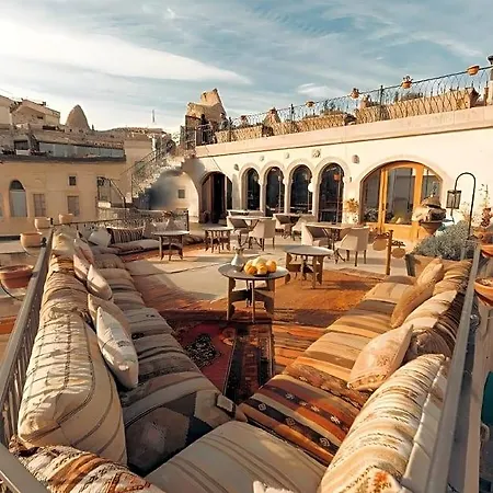 Hotel Caftan Cave 4*