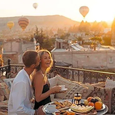 Hotel Caftan Cave 4*