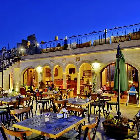Caftan Cave Hotel 4*