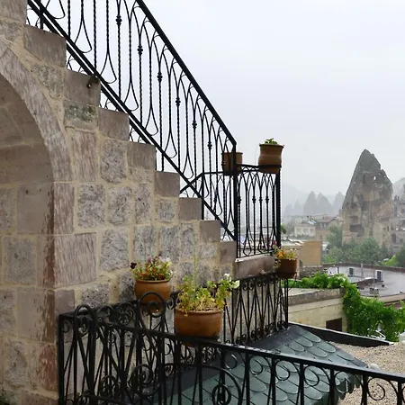 Caftan Cave Hotell 4*