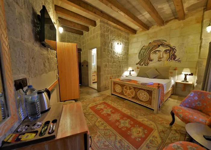 Caftan Cave 格雷梅