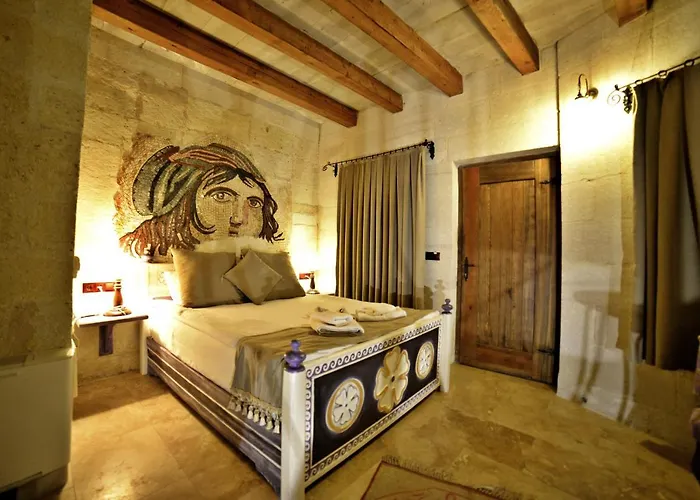 Caftan Cave Szálloda 4*